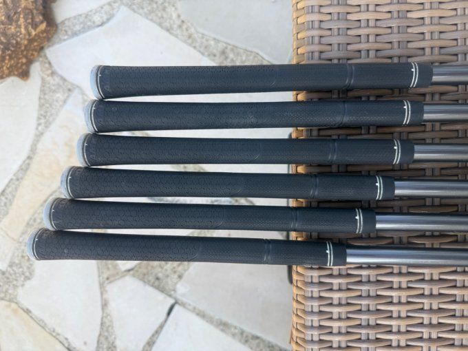 Série Callaway Rogue X CF18 (6/A) médium