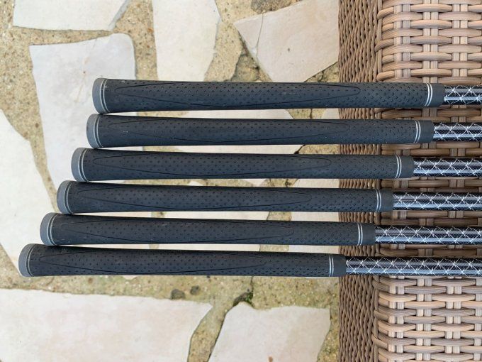 Série Callaway Rogue ST Max (5/P) graphite regular