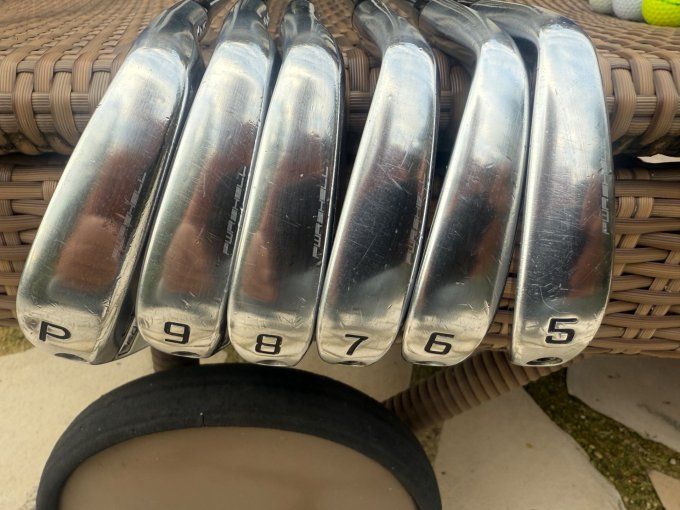 Série Cobra King Forged Tec (5/P) acier regular