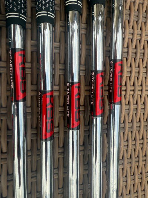 Série Cobra King Forged Tec (5/P) acier regular