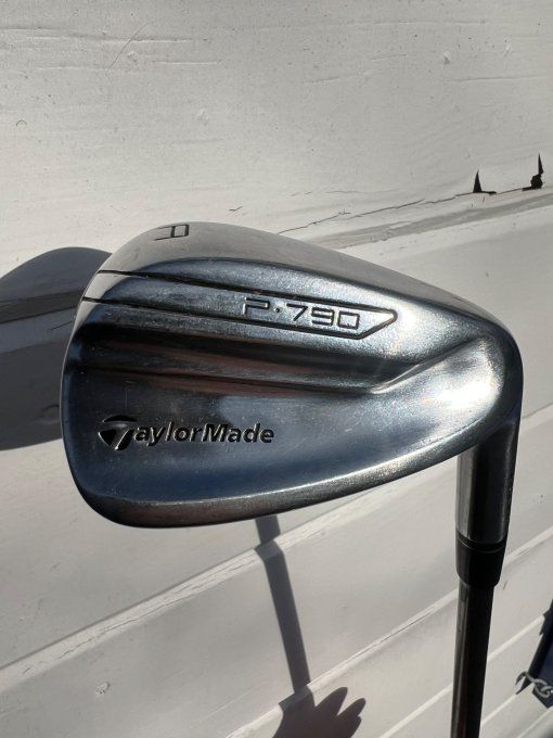 Gap Wedge A Taylormade P790 graphite regular
