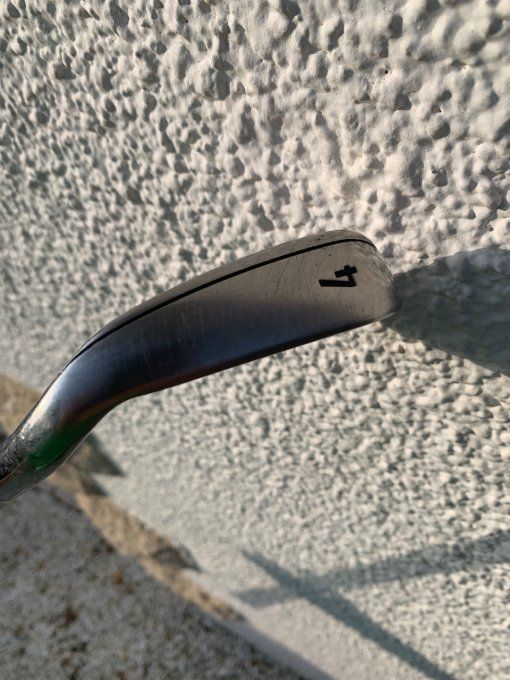 Fer 4 Callaway Mavrik graphite regular