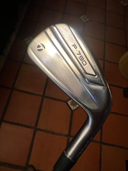 Fer 4 Taylormade P790 graphite regular
