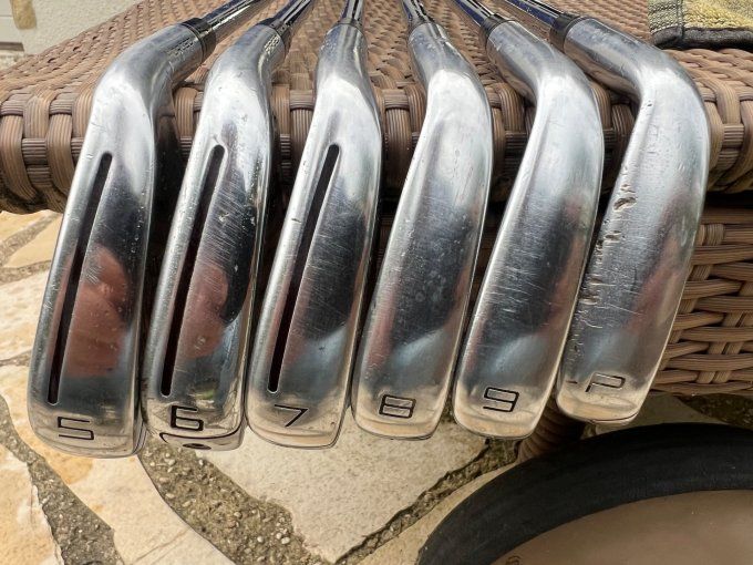 Série Taylormade P790 (5/P) acier regular