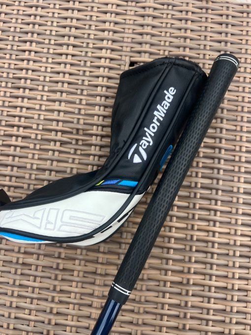 Hybride 4 Taylormade Sim 2 max 22 degrés senior