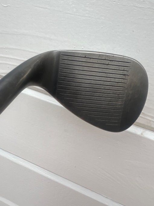 Wedge Titleist Vokey design SM8 black 54/12D acier