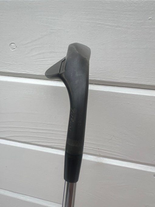 Wedge Titleist Vokey design SM8 black 54/12D acier