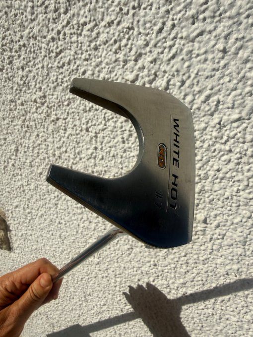 Putter Odyssey White Hot XG #7