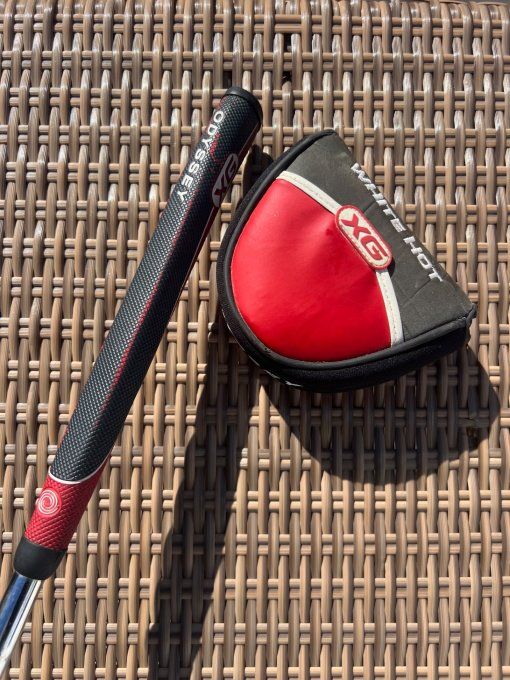 Putter Odyssey Marxman Blade White Hot XG taille 35