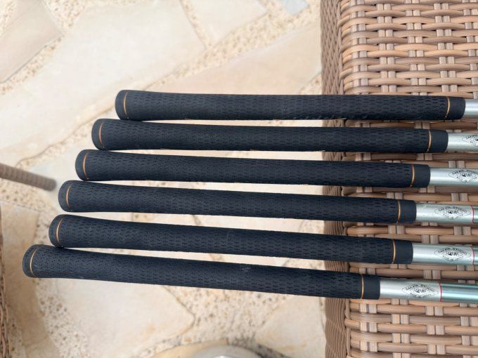 Série Honma Beres MG801 ⭐️⭐️ Forged (5-P) graphite regular