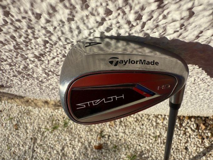 Gap wedge Taylormade Stealth graphite medium
