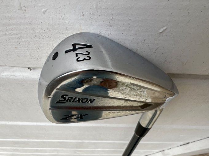 Driving Iron 4 Srixon ZX Mk II 23 degrés Forged graphite stiff