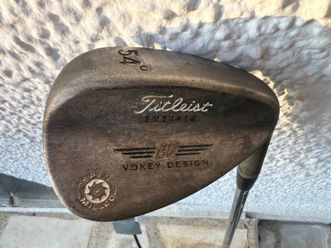 Wedge Titleist Vokey design rust spin Milled 54-14 acier