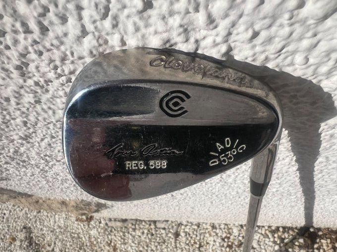 Wedge Cleveland tour action REG 588 diadic 53 degrés acier