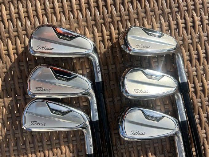 Série Titleist T200 2022 (5/P) graphite regular