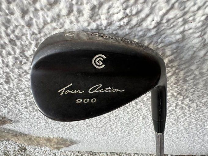 Wedge Cleveland Tour Action Black 900 52 degrés acier