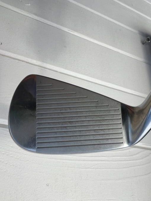 Fer Cobra King Forged Tec acier regular