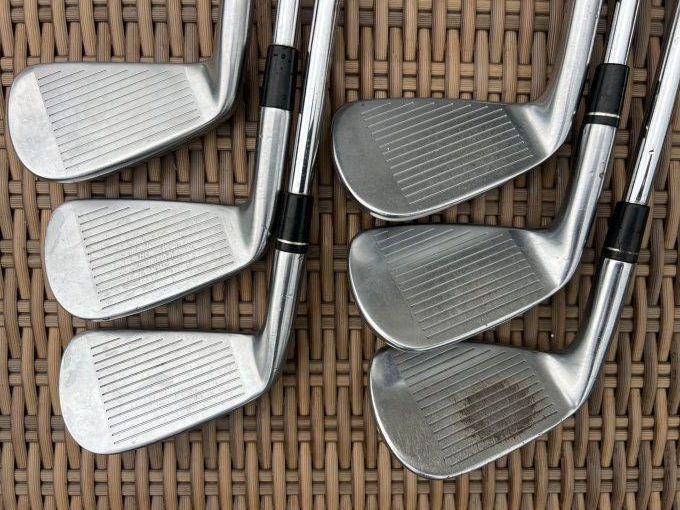 Série Taylormade P790 (5/P) acier regular