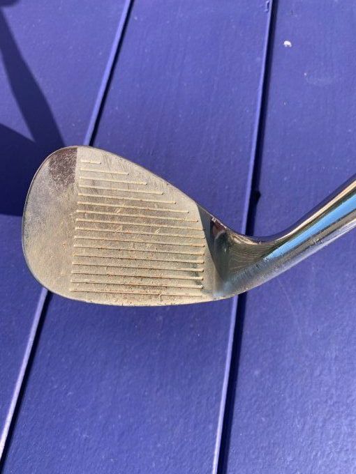Sandwedge Cleveland Tour Action 588 56 degrés acier