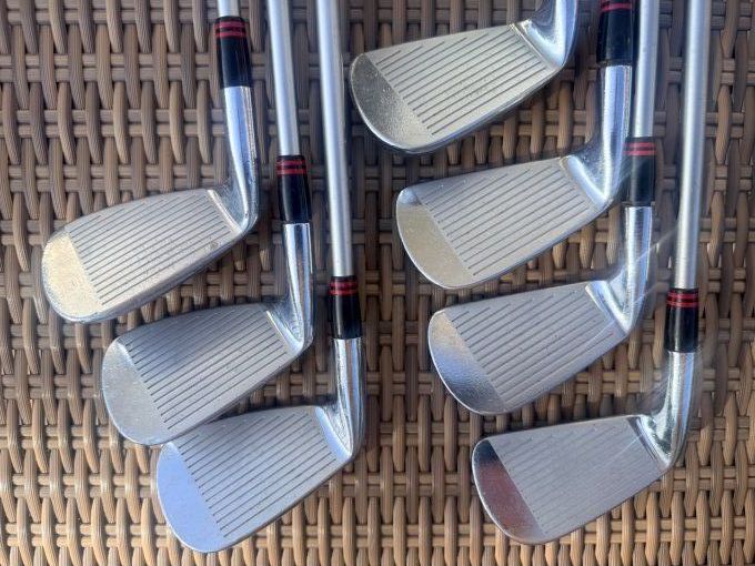 Série Ben Hogan Apex Edge Forged (4/P) graphite regular